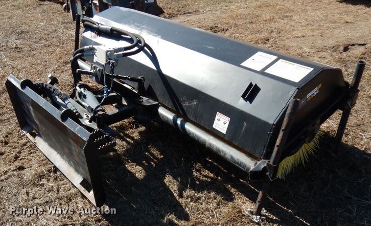 image for item IA9391 John Deere Worksite Pro BA84 skid steer broom