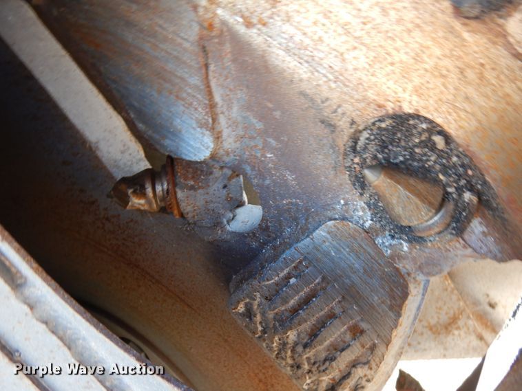 image for item IA9394 2015 Caterpillar SW345B-80 48" skid steer wheel saw