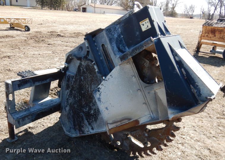 image for item IA9395 2009 Caterpillar SW45-80 48" diamter skid steer wheel saw