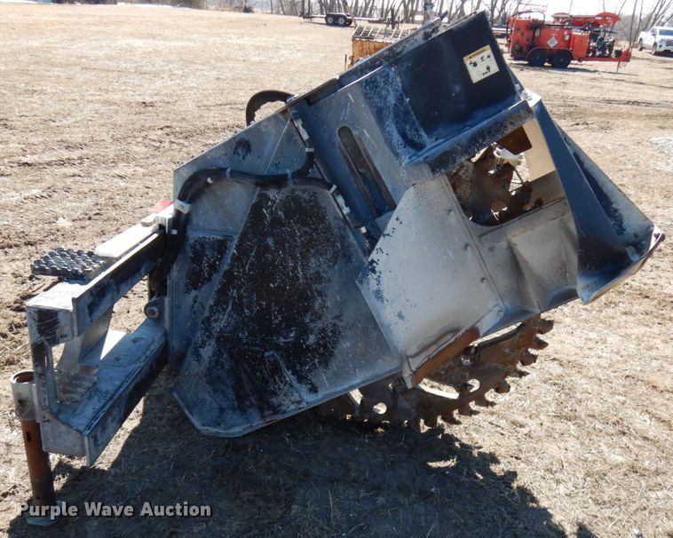 image for item IA9395 2009 Caterpillar SW45-80 48" diamter skid steer wheel saw