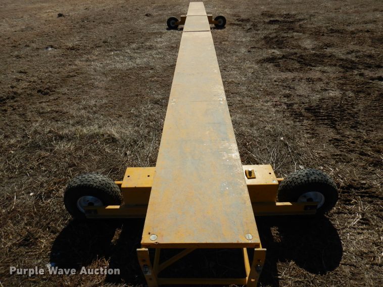 image for item IA9398 Gomaco 1000 Series work bridge