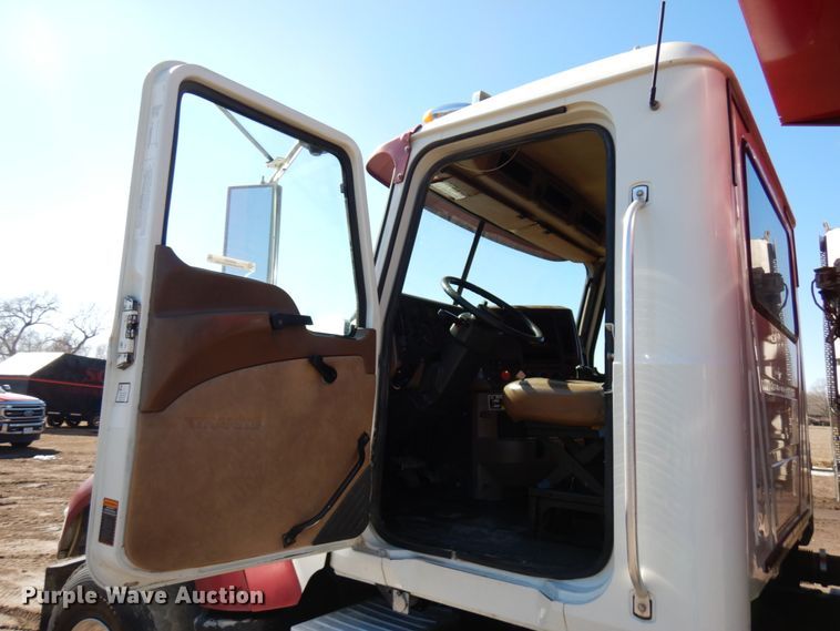 image for item IA9403 2009 Mack GU713  dump truck