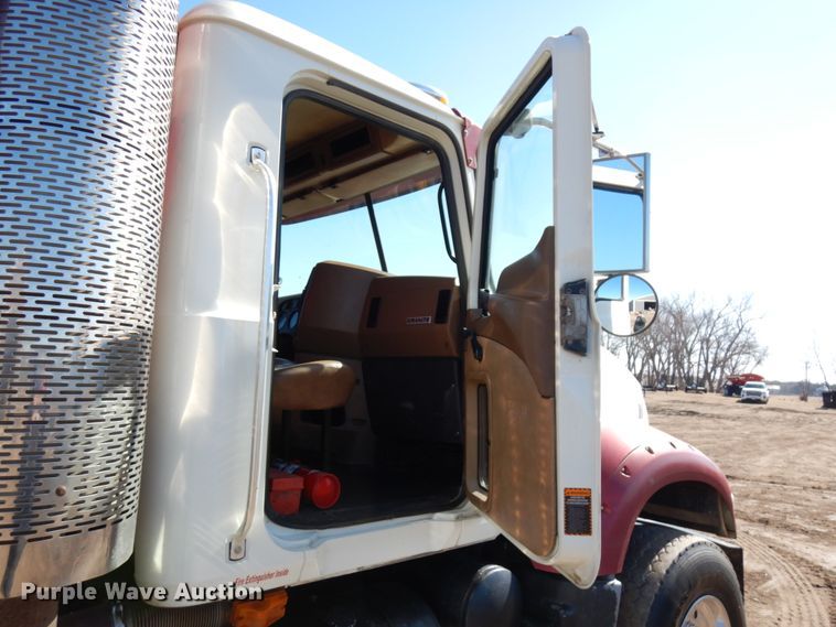 image for item IA9403 2009 Mack GU713  dump truck