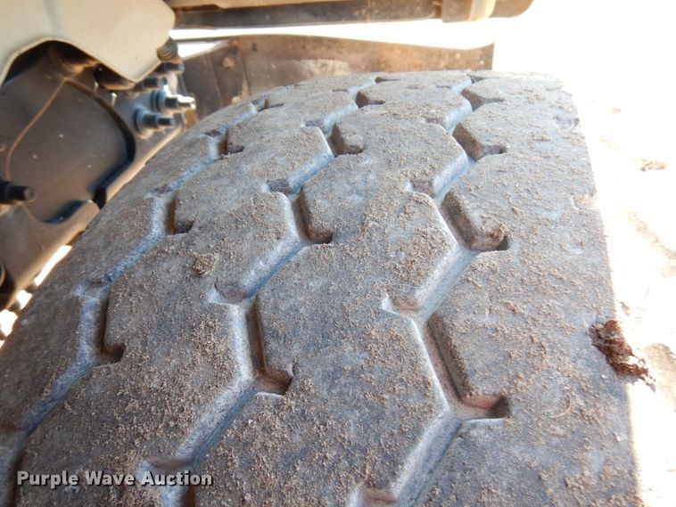 image for item IA9403 2009 Mack GU713  dump truck