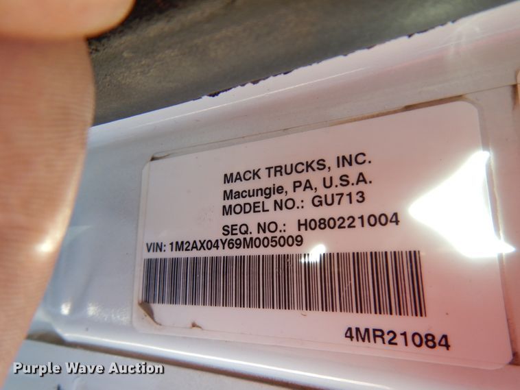 image for item IA9403 2009 Mack GU713  dump truck