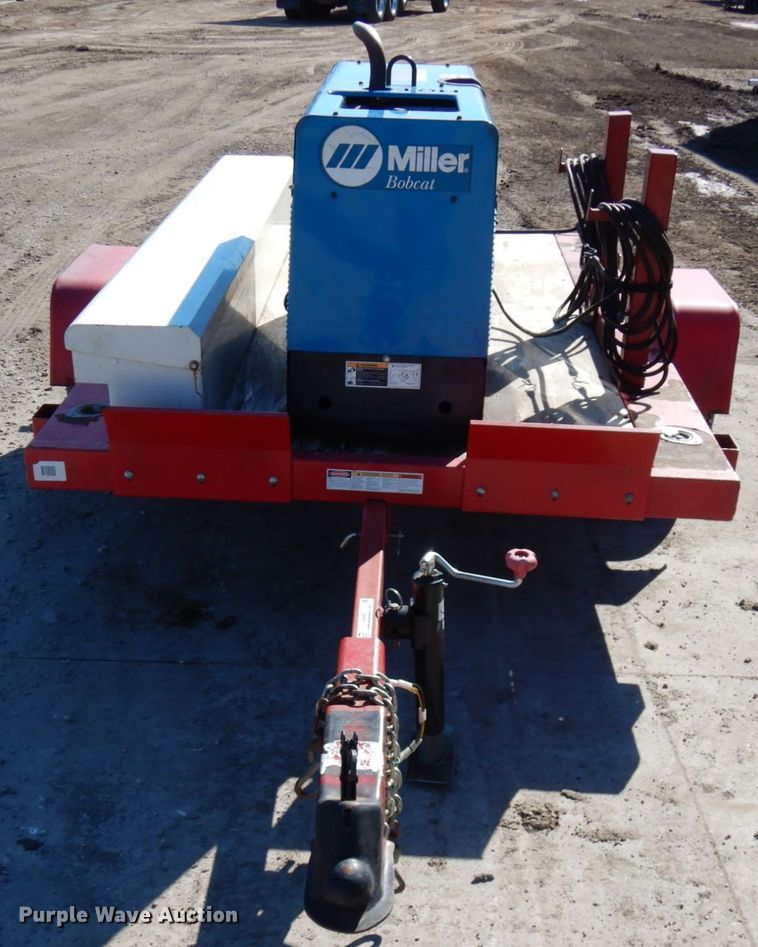 image for item IA9405 Miller Bobcat 225 welder/generator