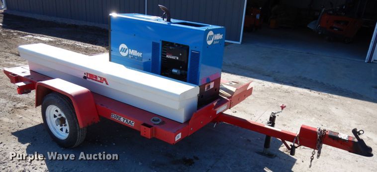 image for item IA9405 Miller Bobcat 225 welder/generator