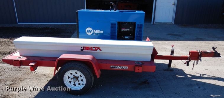 image for item IA9405 Miller Bobcat 225 welder/generator