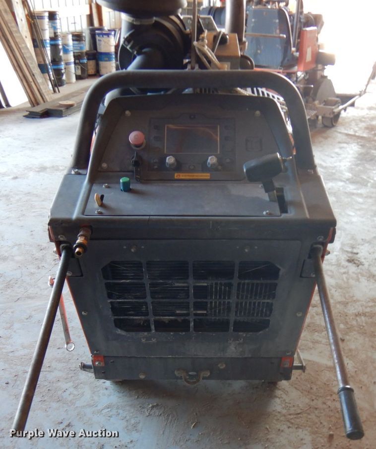 image for item IA9408 2015 Husqvarna FS7000D concrete saw