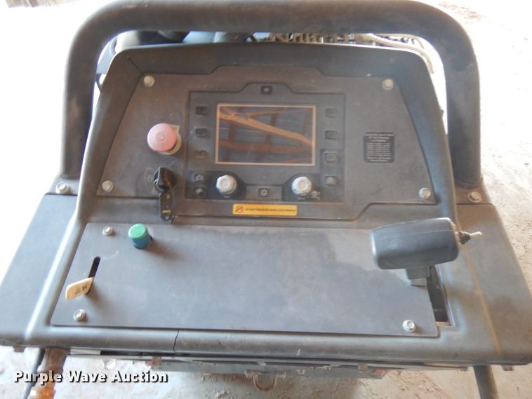 image for item IA9408 2015 Husqvarna FS7000D concrete saw