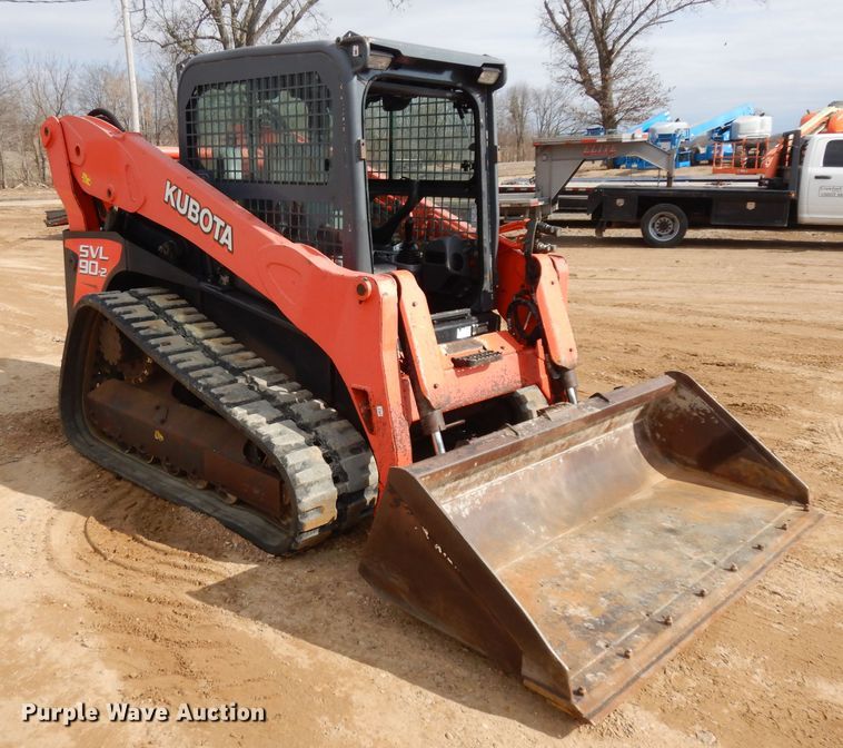 image for item IP9057 2014 Kubota SVL90-2  tracked skid steer loader
