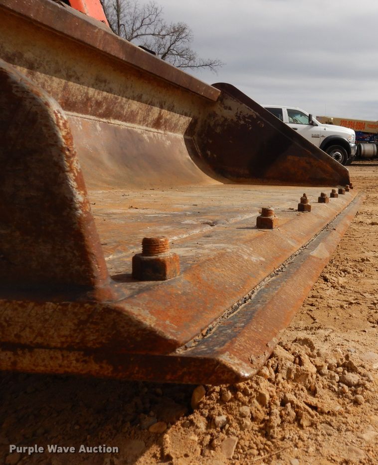 image for item IP9057 2014 Kubota SVL90-2  tracked skid steer loader