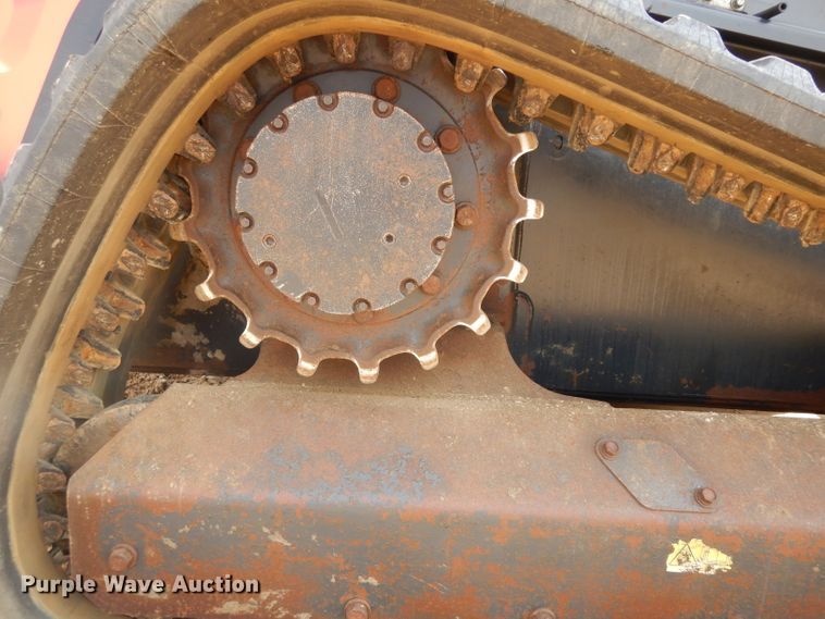 image for item IP9057 2014 Kubota SVL90-2  tracked skid steer loader