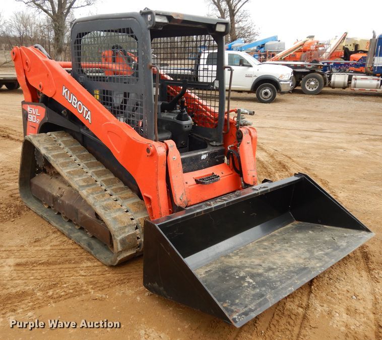 image for item IP9058 2014 Kubota SVL90-2  tracked skid steer loader