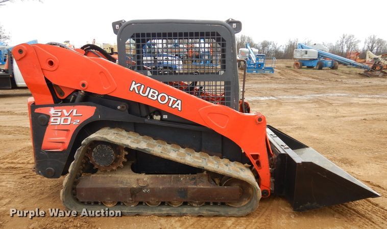 image for item IP9058 2014 Kubota SVL90-2  tracked skid steer loader