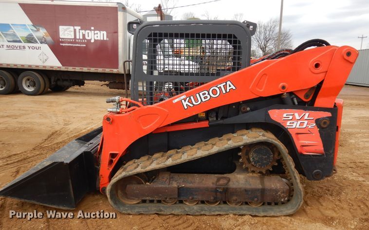 image for item IP9058 2014 Kubota SVL90-2  tracked skid steer loader