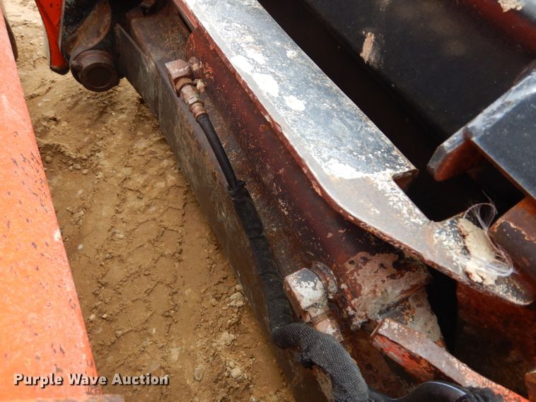 image for item IP9058 2014 Kubota SVL90-2  tracked skid steer loader