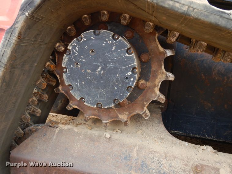 image for item IP9058 2014 Kubota SVL90-2  tracked skid steer loader