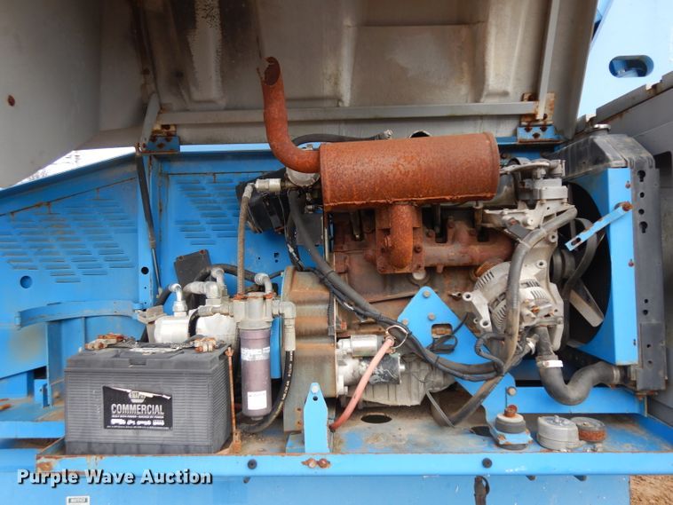 image for item IP9060 1998 Genie S60  boom lift