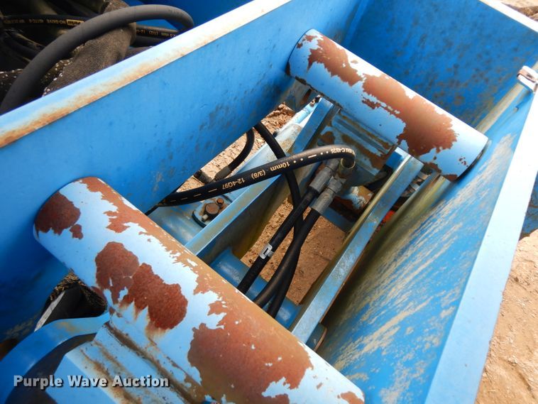 image for item IP9060 1998 Genie S60  boom lift