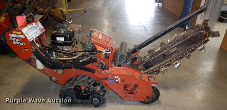 image for item IP9061 Ditch Witch RT12  trencher