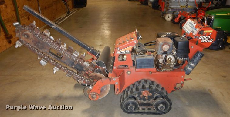 image for item IP9061 Ditch Witch RT12  trencher