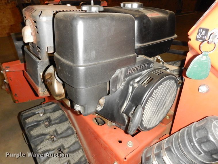 image for item IP9061 Ditch Witch RT12  trencher