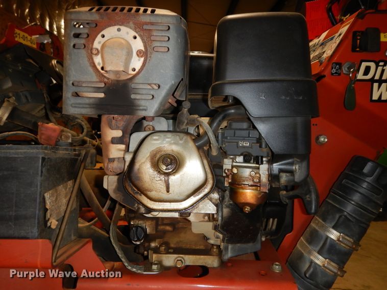 image for item IP9061 Ditch Witch RT12  trencher