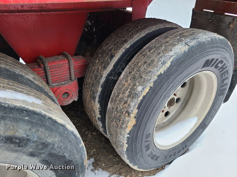 image for item IQ9021 2000 Transcraft end dump trailer