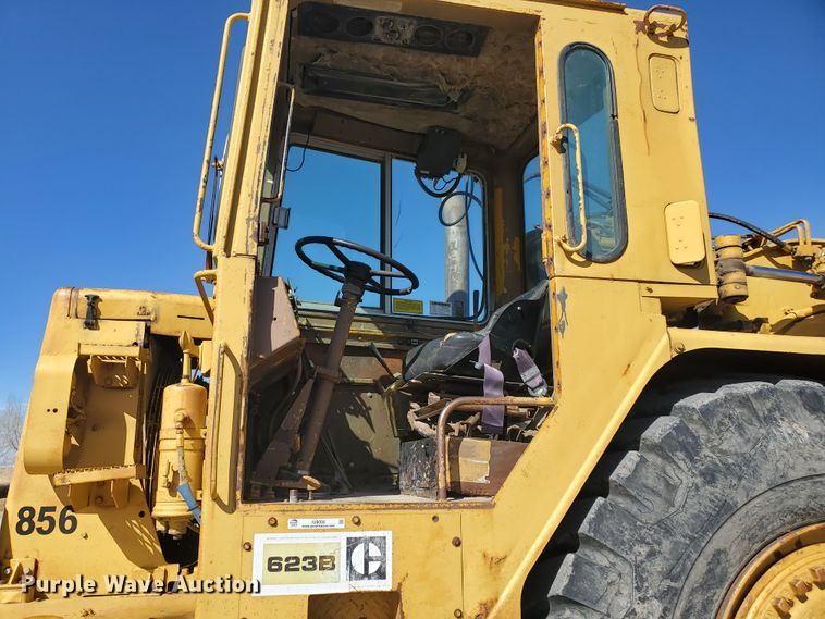 image for item IU9000 1977 Caterpillar 623B  water wagon