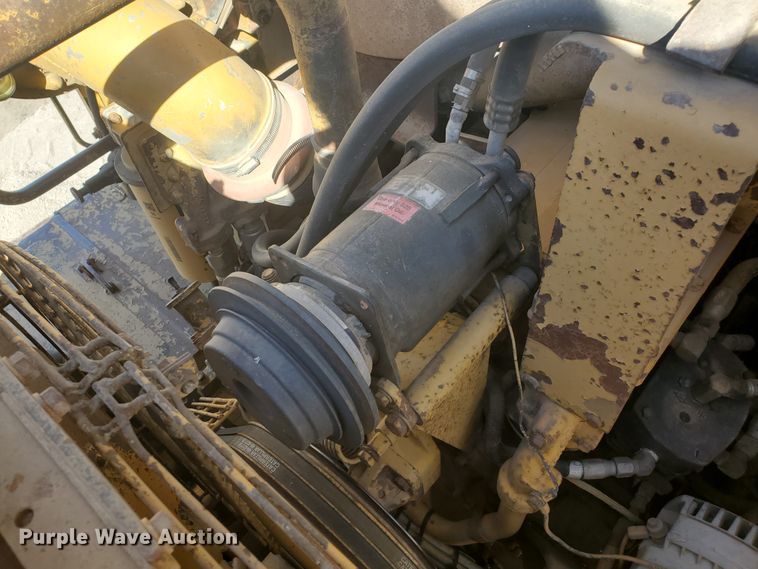 image for item IU9000 1977 Caterpillar 623B  water wagon