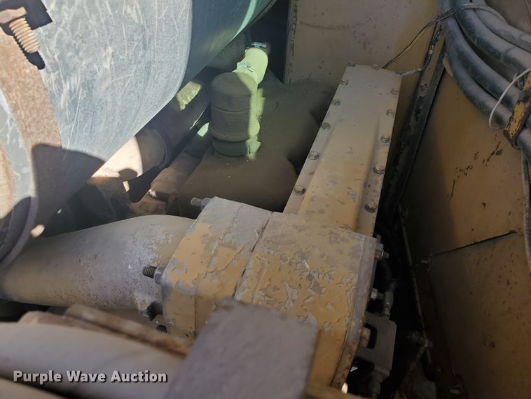 image for item IU9000 1977 Caterpillar 623B  water wagon