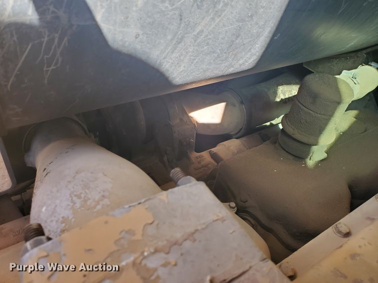 image for item IU9000 1977 Caterpillar 623B  water wagon