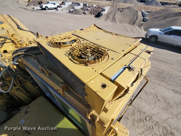 image for item IU9000 1977 Caterpillar 623B  water wagon