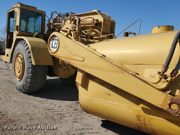 image for item IU9000 1977 Caterpillar 623B  water wagon