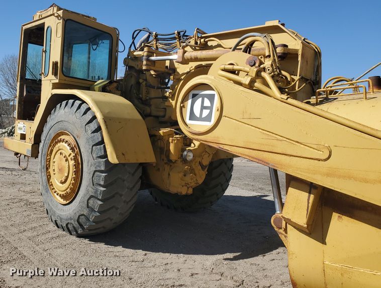 image for item IU9000 1977 Caterpillar 623B  water wagon