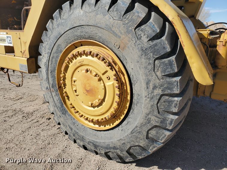 image for item IU9000 1977 Caterpillar 623B  water wagon