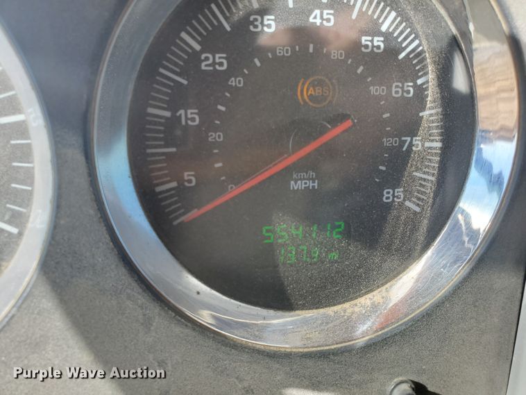 image for item IU9002 2008 Kenworth T800B  vacuum truck