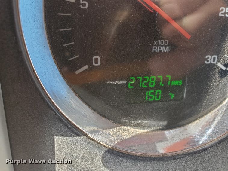 image for item IU9002 2008 Kenworth T800B  vacuum truck