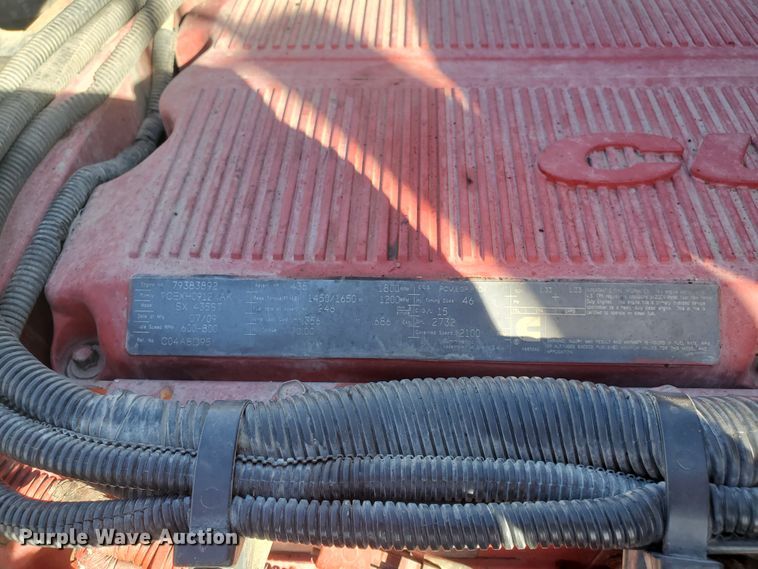 image for item IU9002 2008 Kenworth T800B  vacuum truck