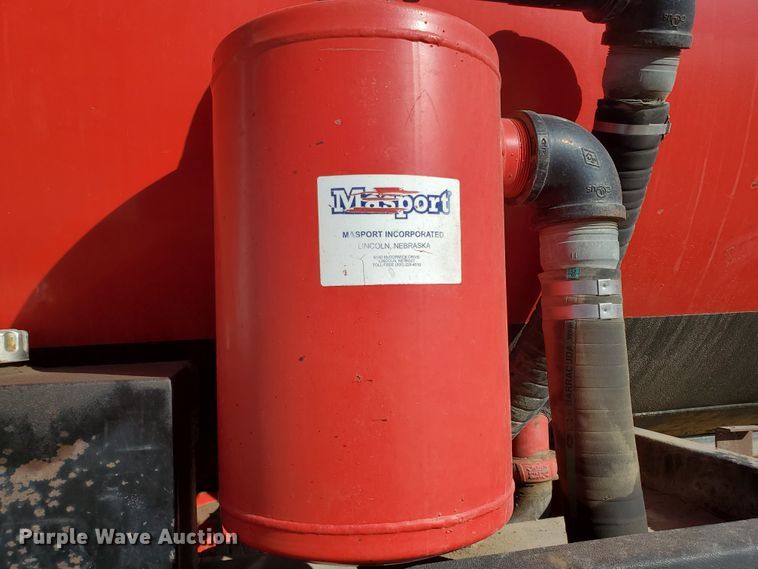 image for item IU9002 2008 Kenworth T800B  vacuum truck