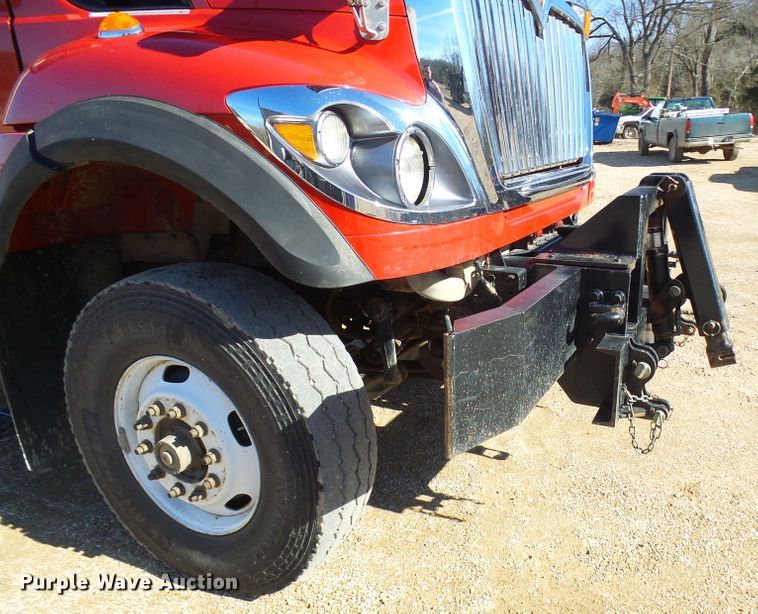 image for item DC2753 2014 International 7500  dump truck