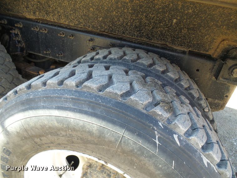 image for item DC2753 2014 International 7500  dump truck