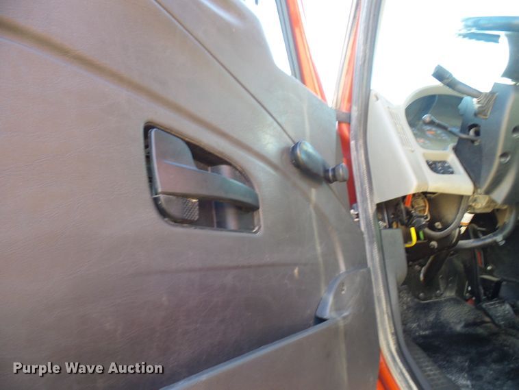 image for item DC2753 2014 International 7500  dump truck