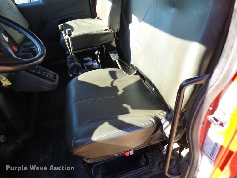 image for item DC2753 2014 International 7500  dump truck