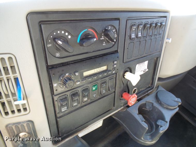 image for item DC2753 2014 International 7500  dump truck