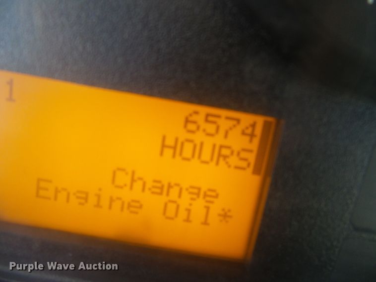 image for item DC2753 2014 International 7500  dump truck