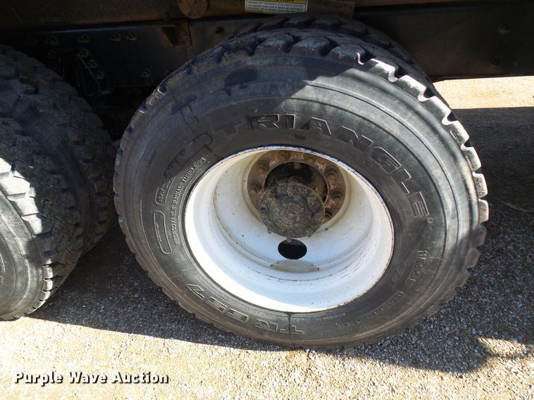 image for item DC2754 2018 International 7500  dump truck