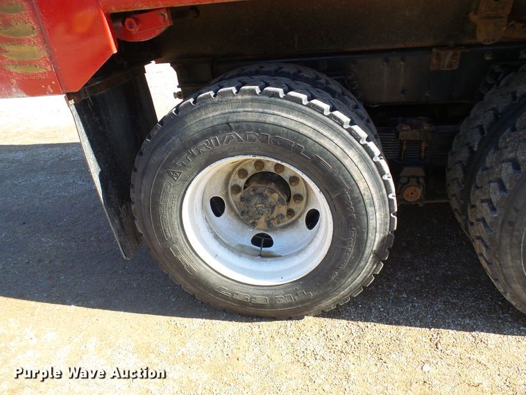 image for item DC2754 2018 International 7500  dump truck