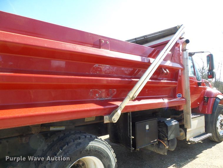 image for item DC2754 2018 International 7500  dump truck